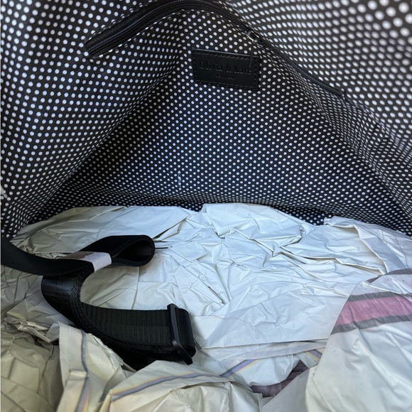 Olivia & Kate Travel Bag - Picture 7 of 8